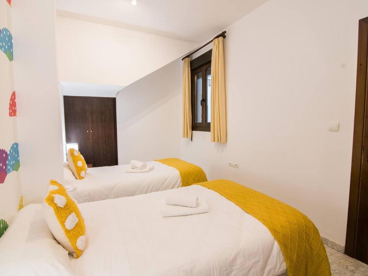 Tuguest Plaza De Gracia Apartment Granada Exterior photo
